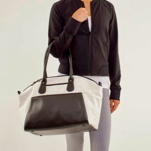 Lululemon vinyasa to vino canvas and leather bag!